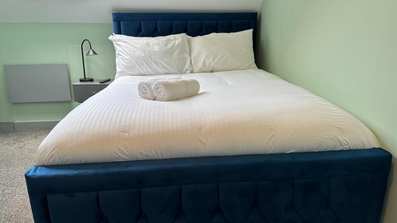 Homestay In Уолсолл Экстерьер фото